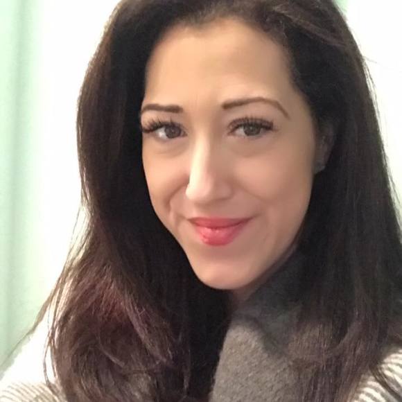 Meet your Posher, Kimmy - Picture 1 of 1